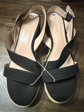 BCBGeneration Black Cross-Strap Slingback Sandals